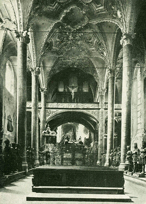 Bange, Das Grabmal Kaiser Maximilians I.